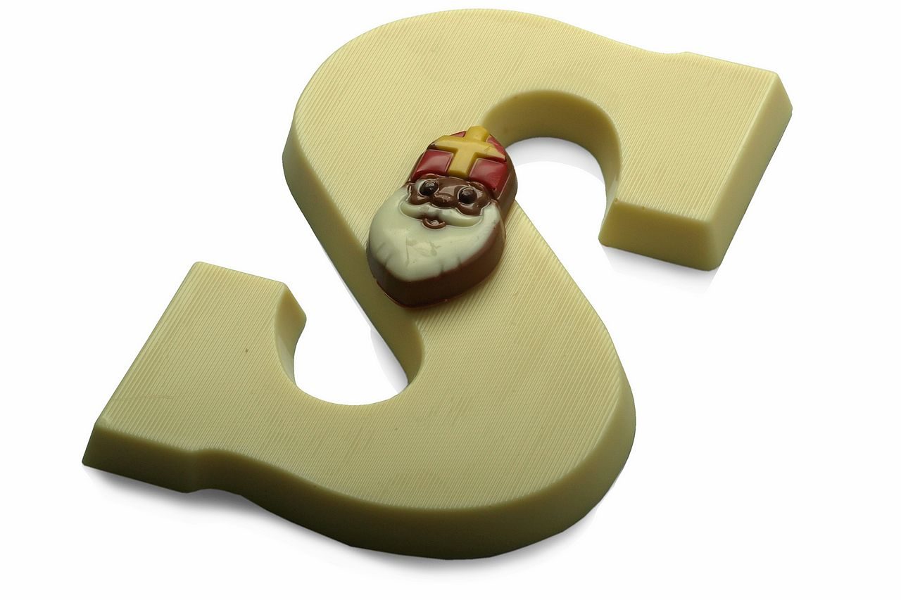 Choc. letter wit ca. 200 gr.